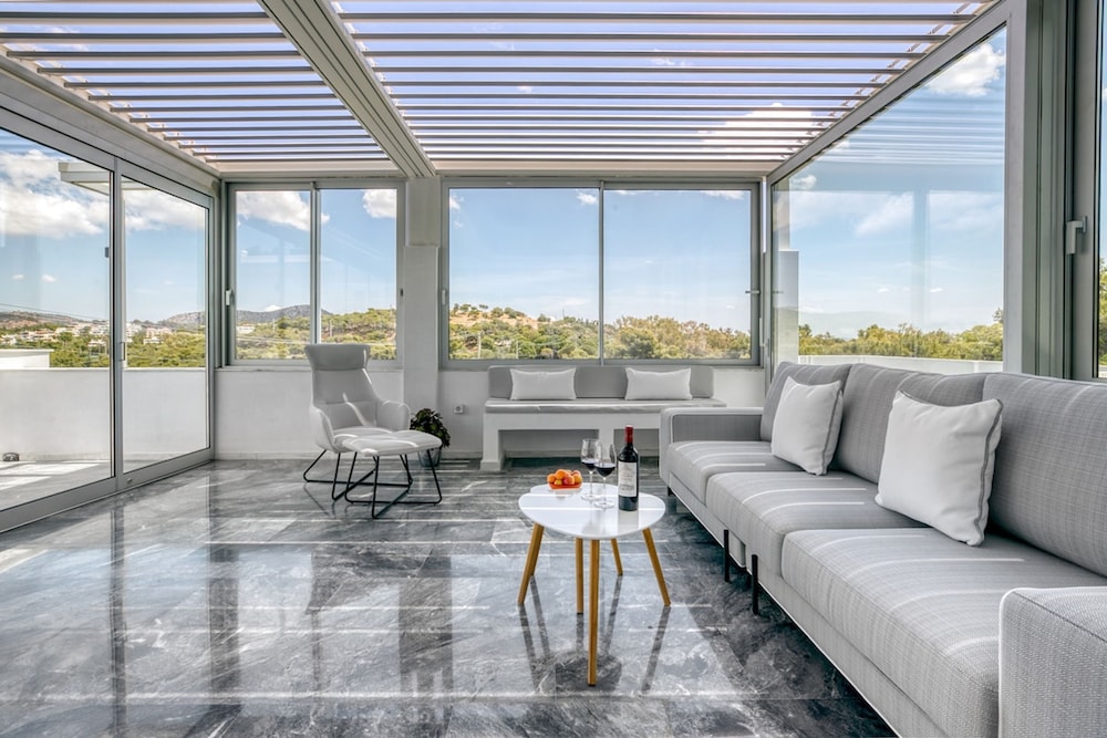 South Blue Sea View Apartment
