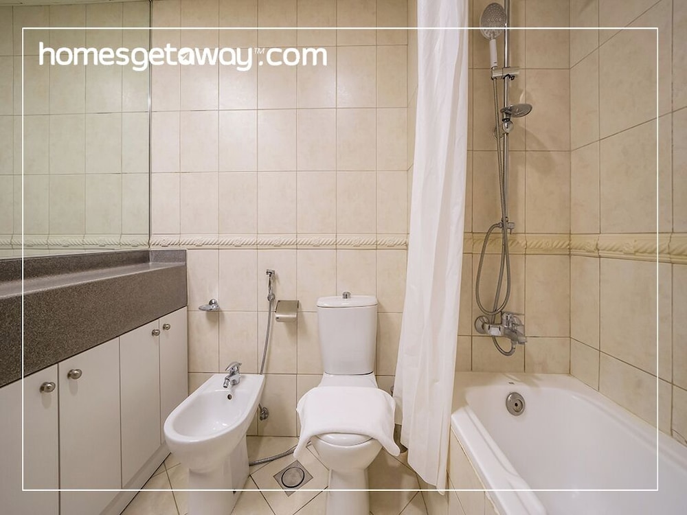 Spacious 4BR in Horizon Tower Marina