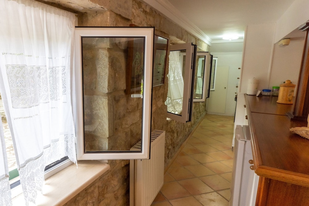 Peris Independent Stone Apartment for 3