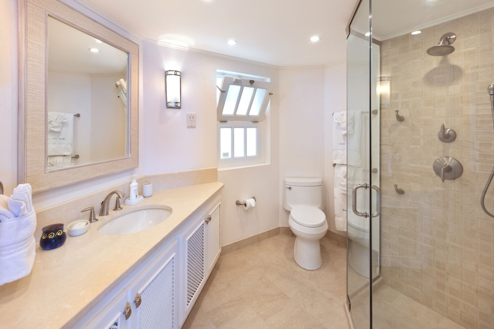 Reeds House 10 by Blue Sky Luxury view 5