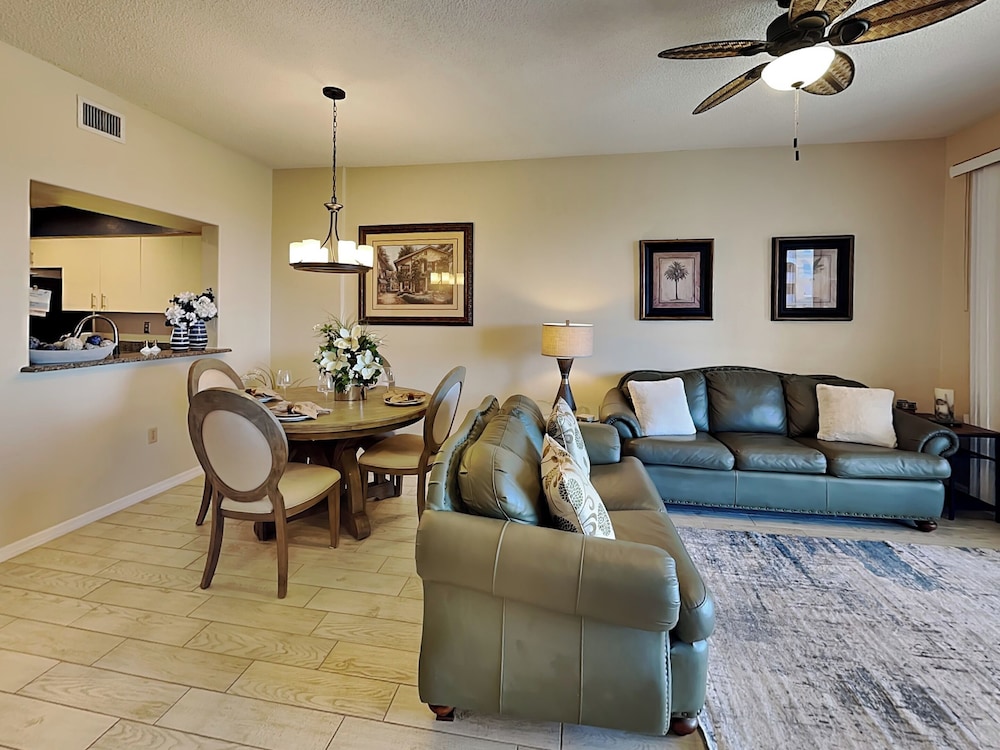 Surfview 2207 by Distinctive Beach Rentals