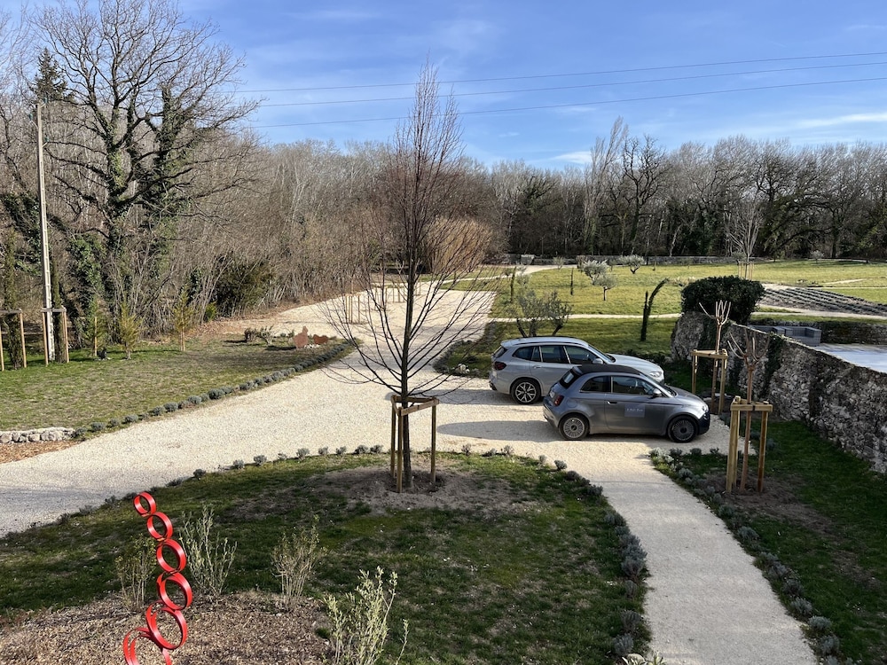 Photo 29