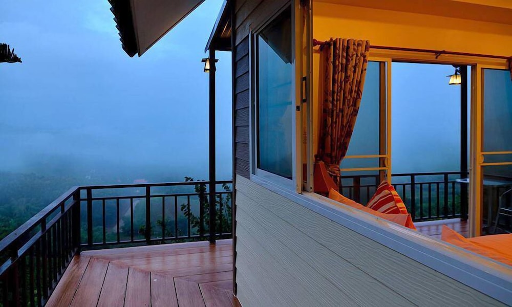 Byemuang Khaokho Resort View Talaymok