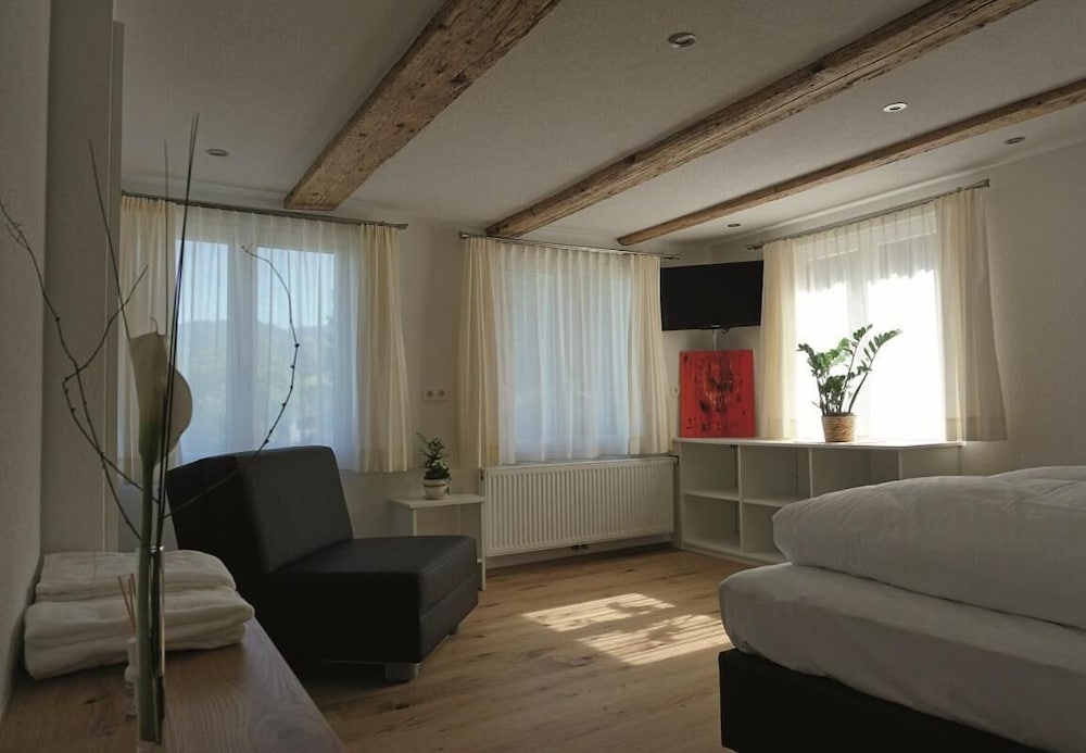 Hotel Waldrast B&B