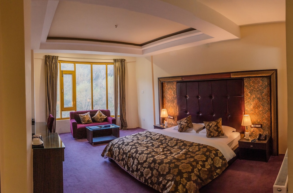 Hotel D' Meadows Ladakh