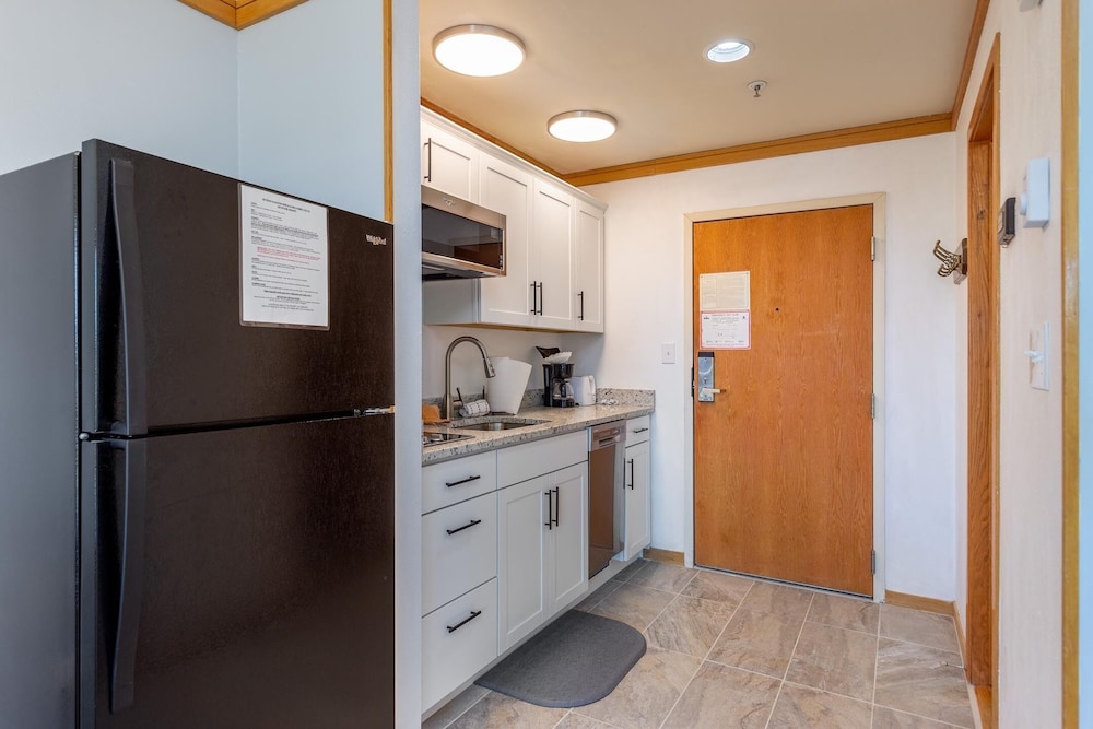 Keystone Ski Resort CO - Slopeside Lodging