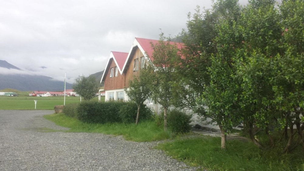 Guesthouse Gerði