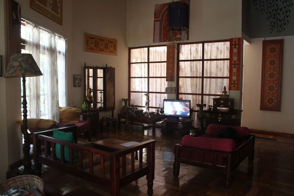 Plantation Retreat