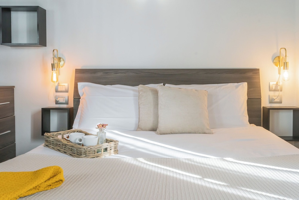 Domus in Como by Rent all Como