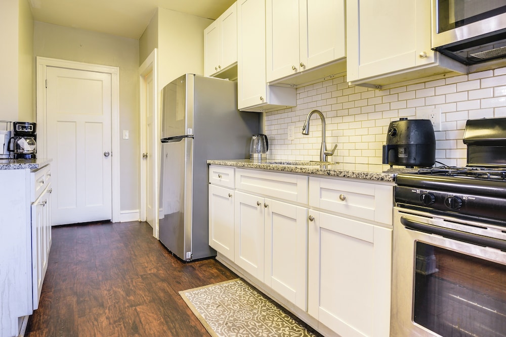 Baltimore Vacation Rental - Near JHU & Art Museum!