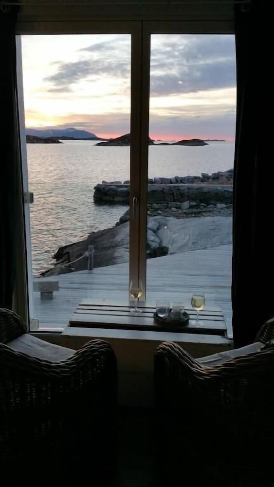 Sveggvika Guesthouse