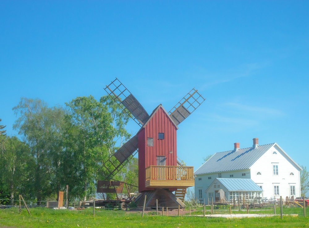 Mickels bondgårdsglamping