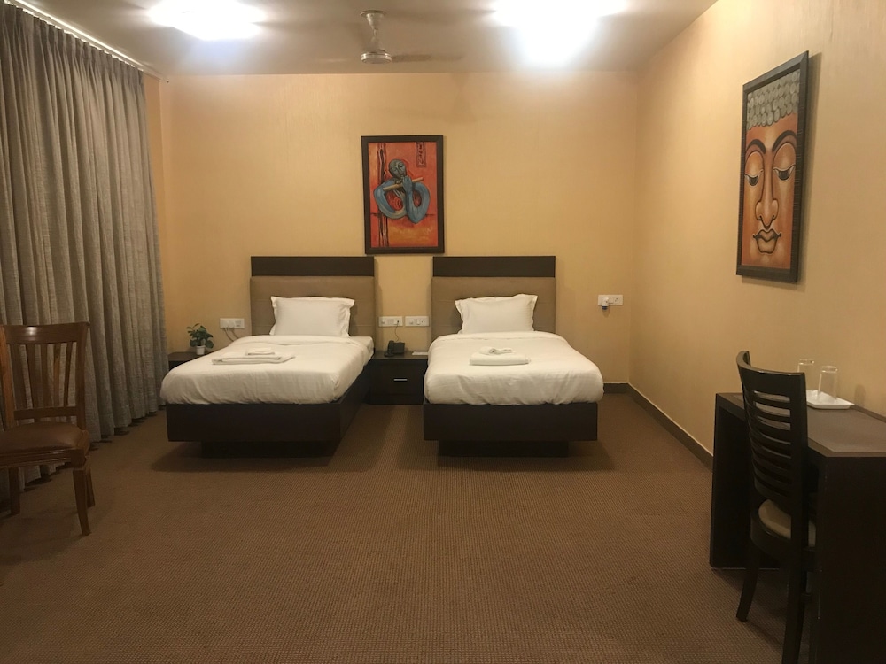 Noida Vacations - Mint Metropolitan Grand - Property Image 102