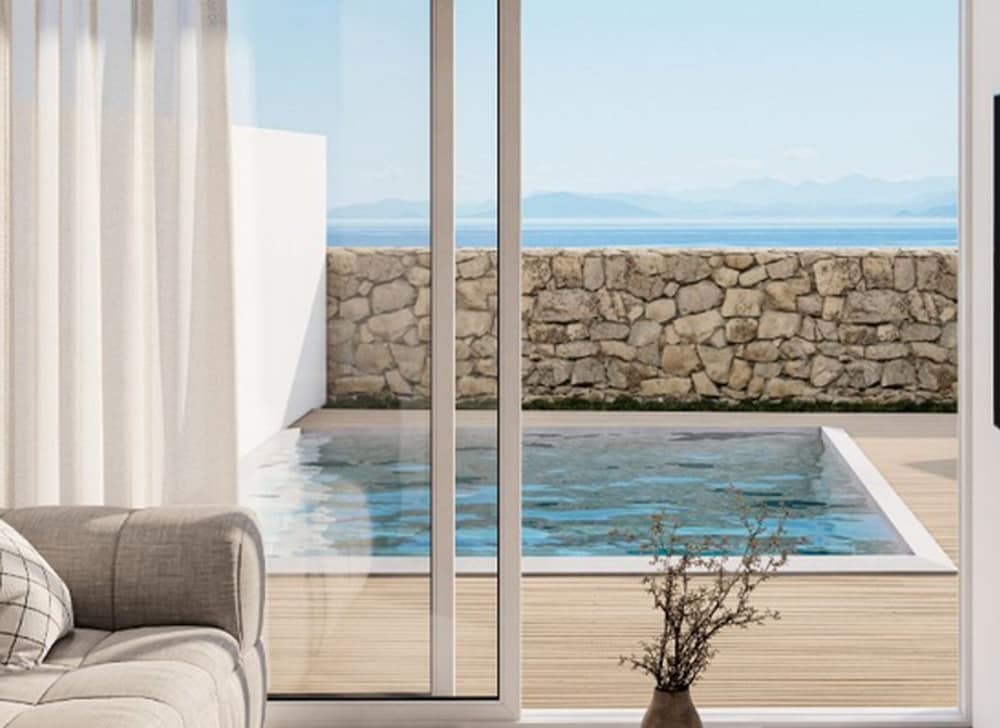 Keri Luxury Vibe II in Keri