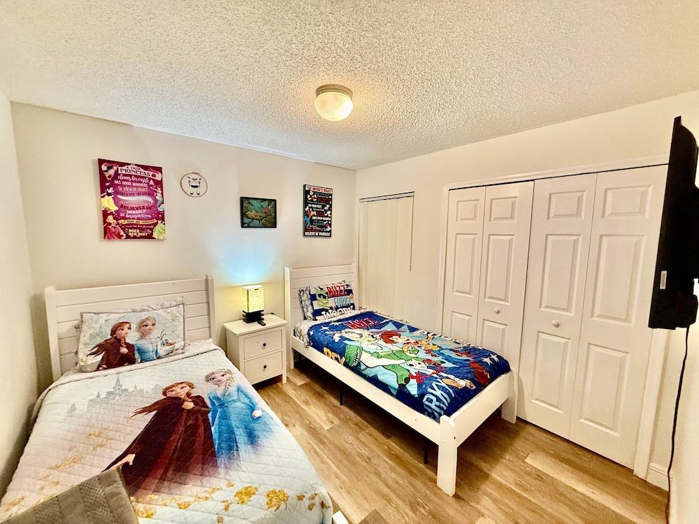 Grand Laguna 3BR Penthouse Near Universal Parks