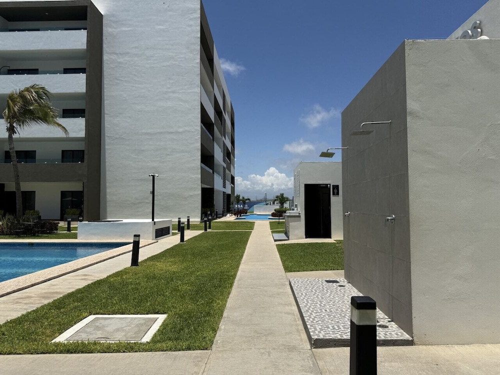 Marina cerritos Condominios