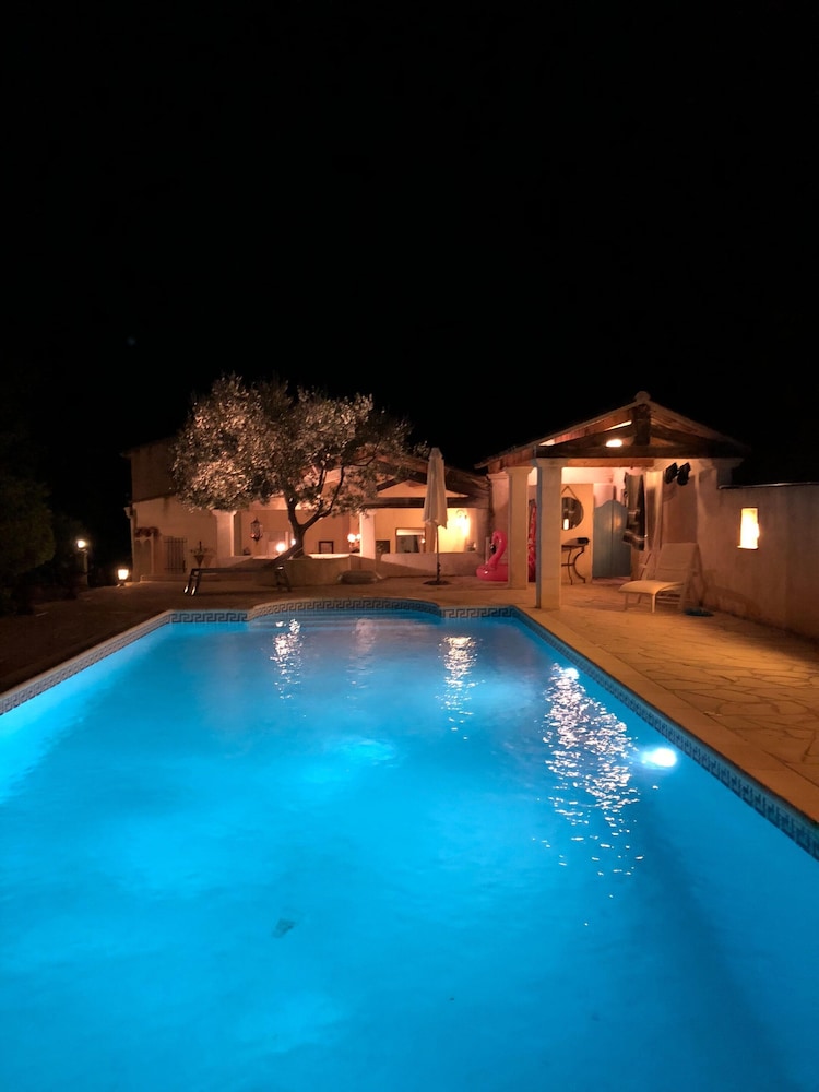Villa in Provence With Private Pool