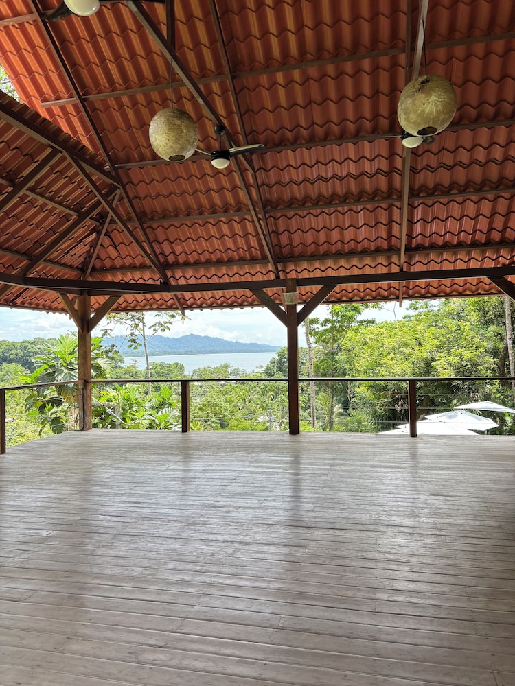 Svastha Yoga & Ayurveda Cafe
