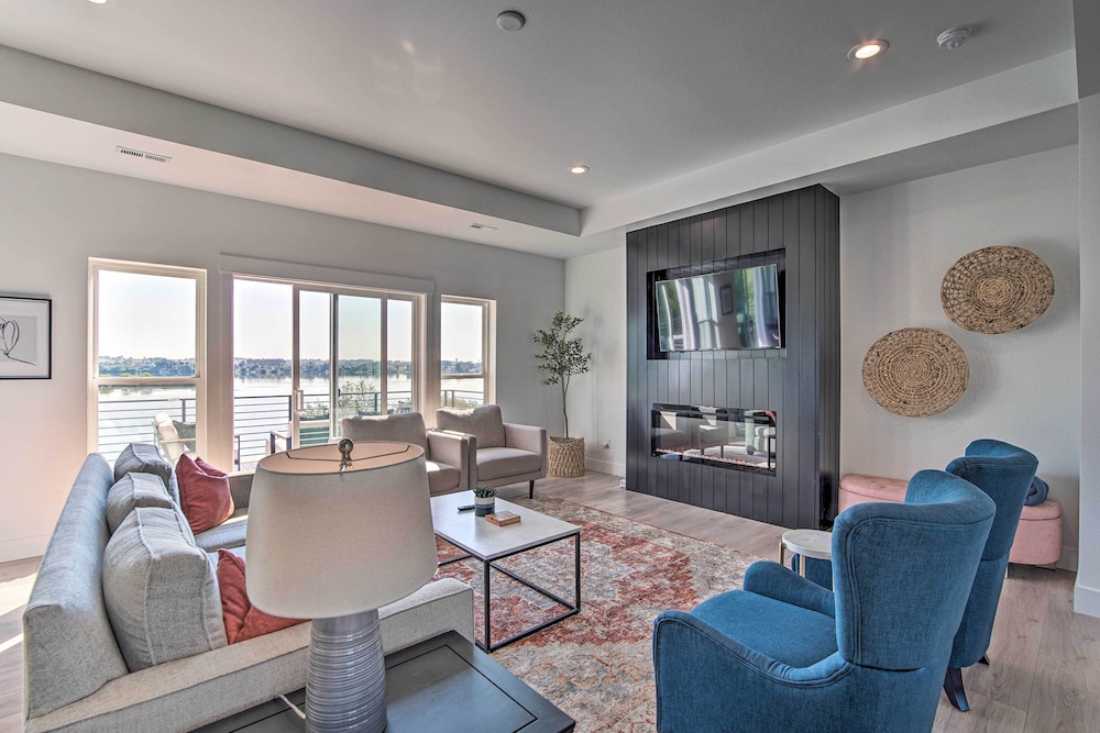 Moses Lake Vacations - Picturesque Moses Lake House w/ Boating Dock - Property Image 1