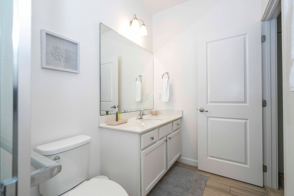 Spacious 12br Family Villa Near Disney Bella Vida