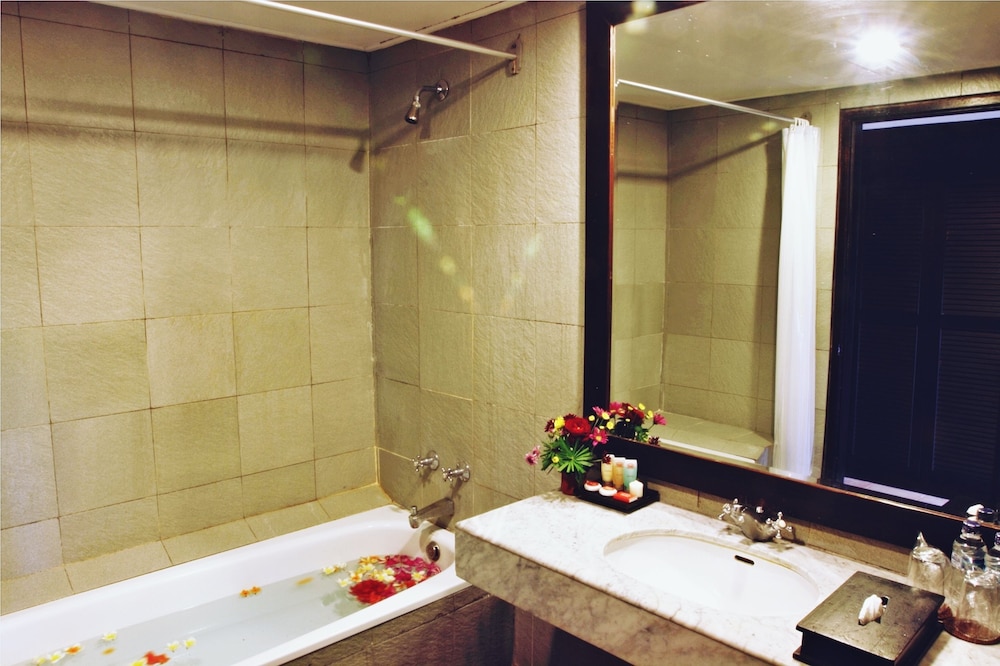 Photo 47