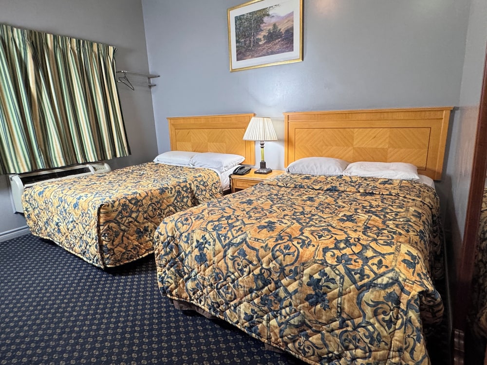 WAYFARE MOTEL