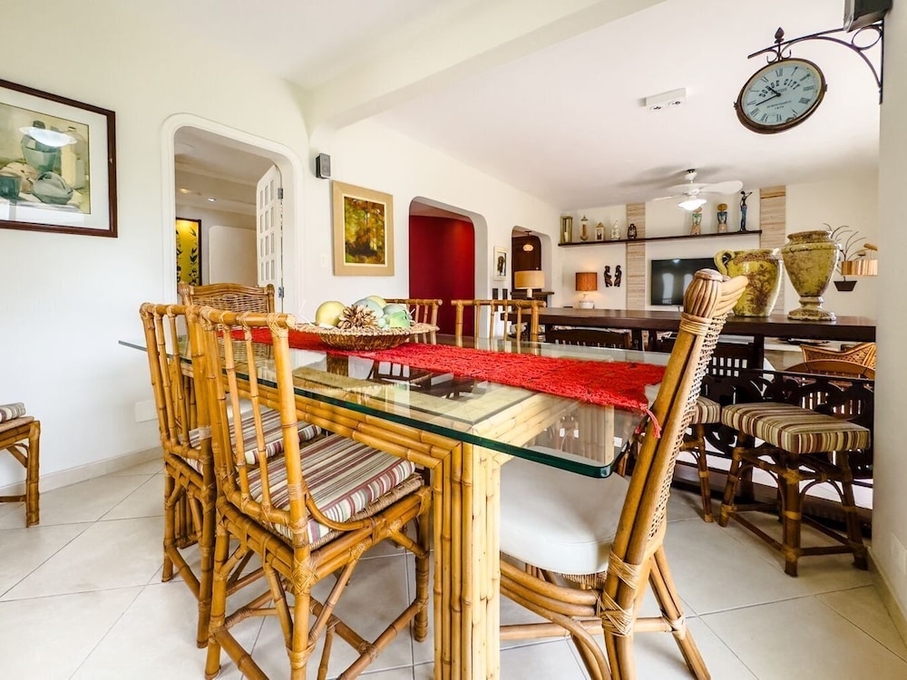Apartamento Com Ar - Enseada