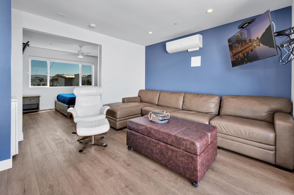 Rent Mission Beach Penthouse Roof Deck