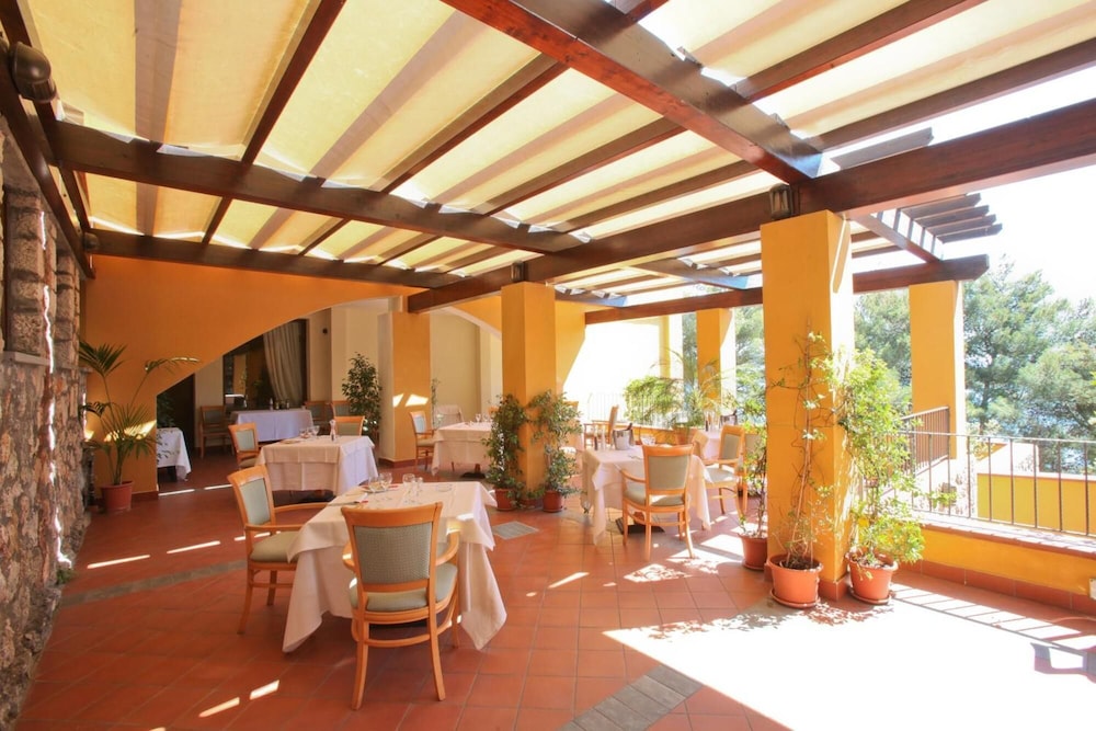 ALBERGO FILIPPO II