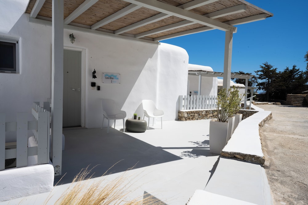 CAVO BLUE VILLAS