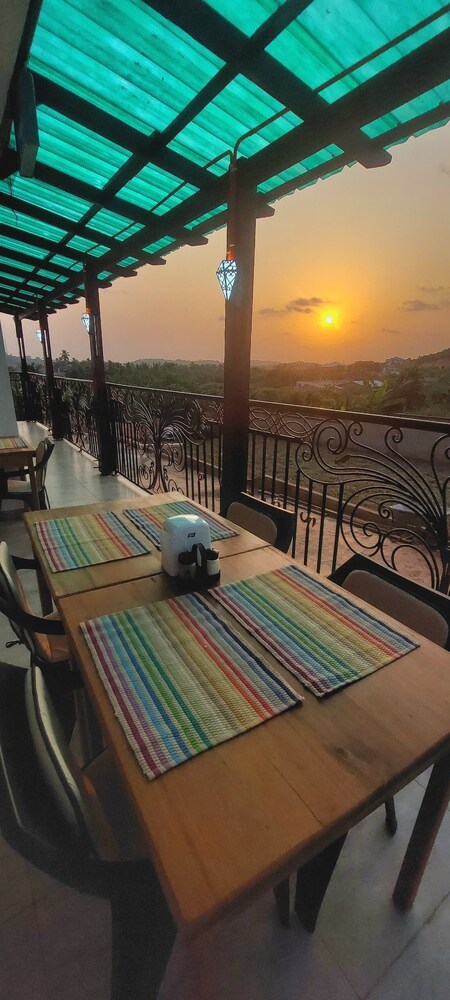 Pito Guest House