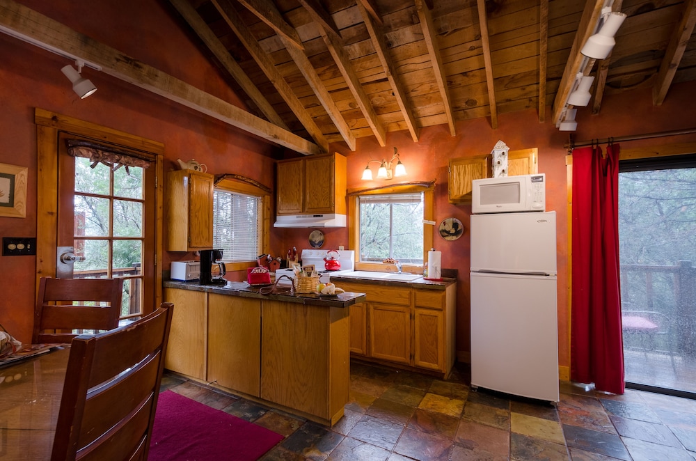 Idyllwild Bunkhouse
