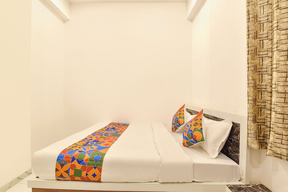 FabHotel Shree Radhey Shyam Palace