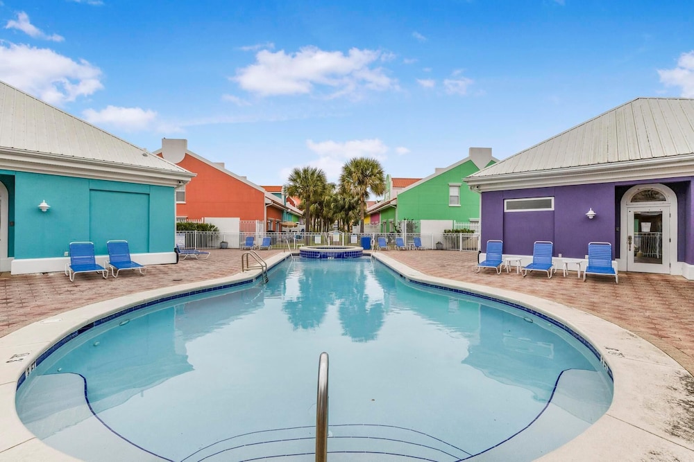 Coral Retreat
