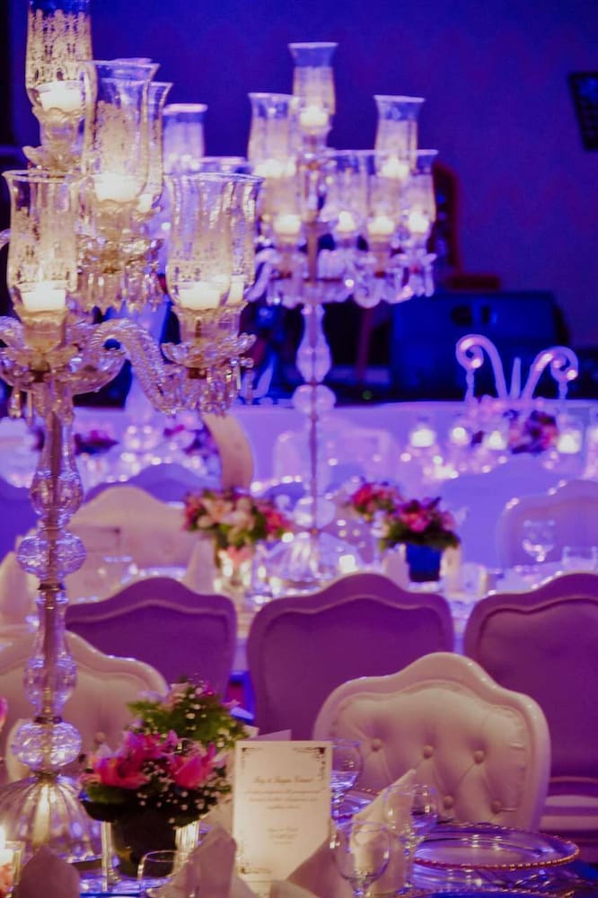 Ege Palas İş Oteli - Image 42