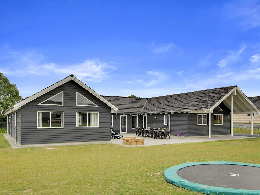 5 Star Holiday Home in Bogense