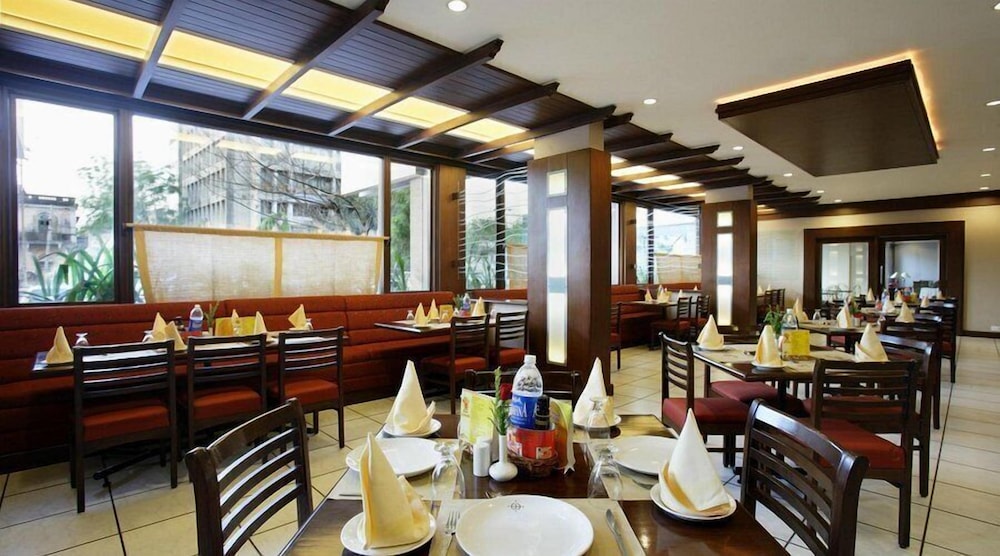 HOTEL SAFAL EXOTICA
