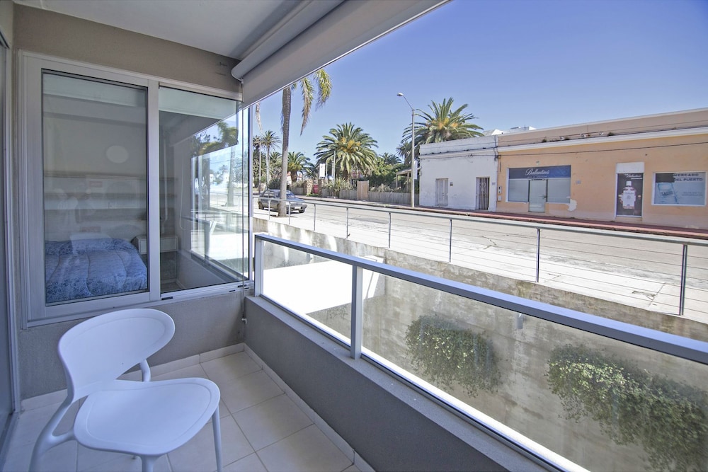 Gala Puerto Apartments