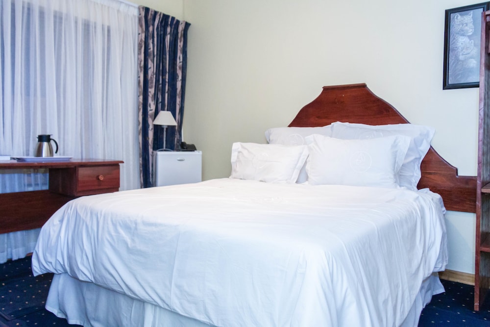 Glen Lodge & Tours