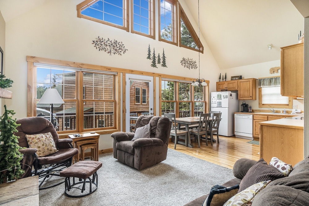 Denver Vacations - Solitude Raven 2 - Estes Park 2 Bedroom Condo by RedAwning - Property Image 1