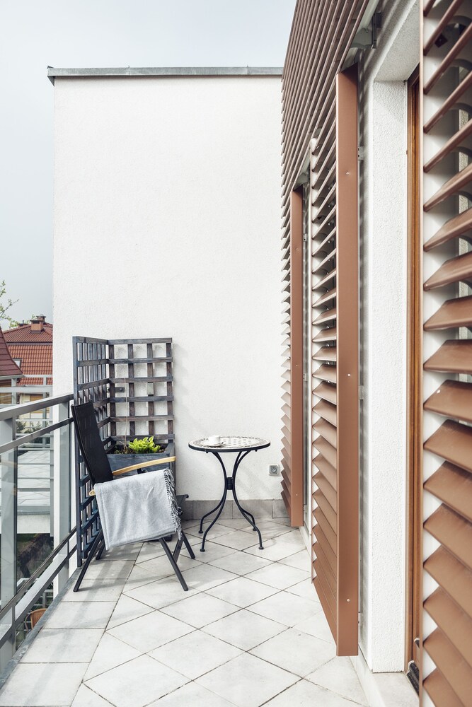 Apartment Empire Sopot by Renters view 2