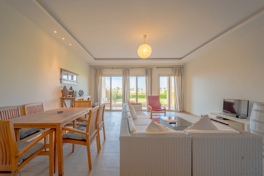 VESTA - Soma Bay Residence