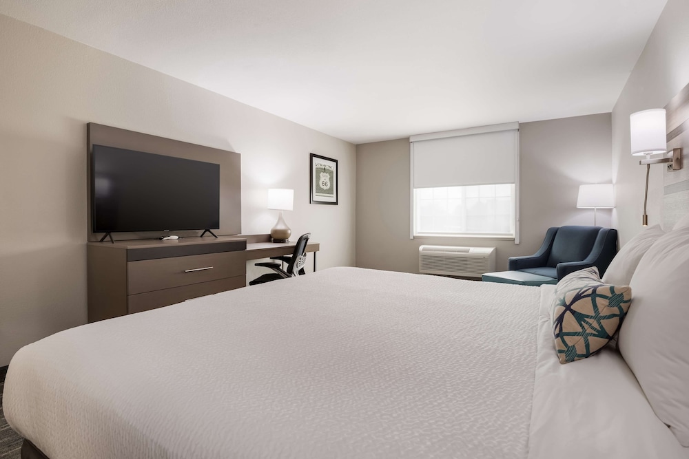 Muskogee Vacations - Best Western NSU Inn - Property Image 4