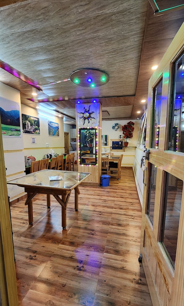 Hotel HILL Mount View Dalhousie Chamba