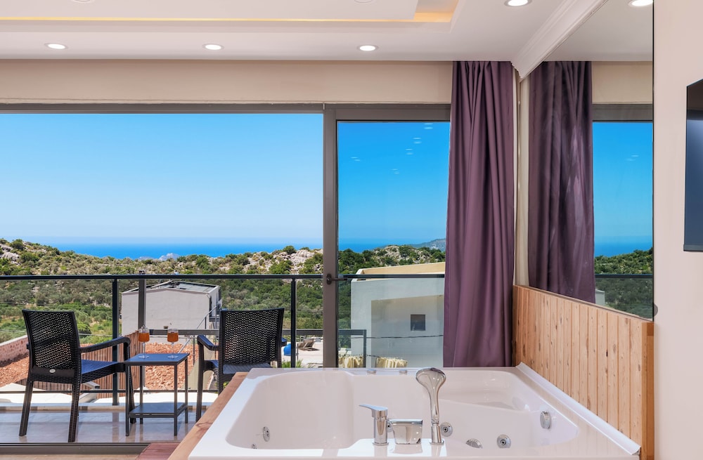 Grand Emora Villas