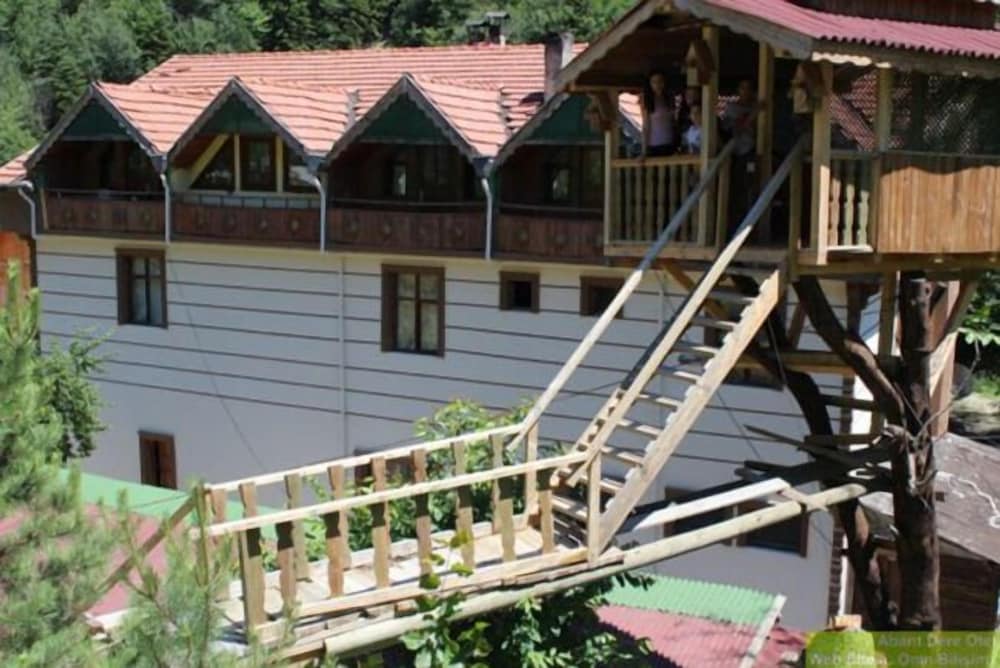 Abant Dere Otel