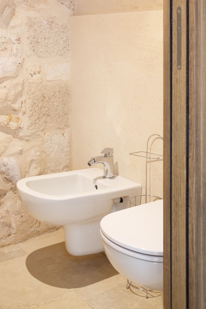 Beautiful Masseria Near Ostuni - Enjoy Your Holidays Here view 3