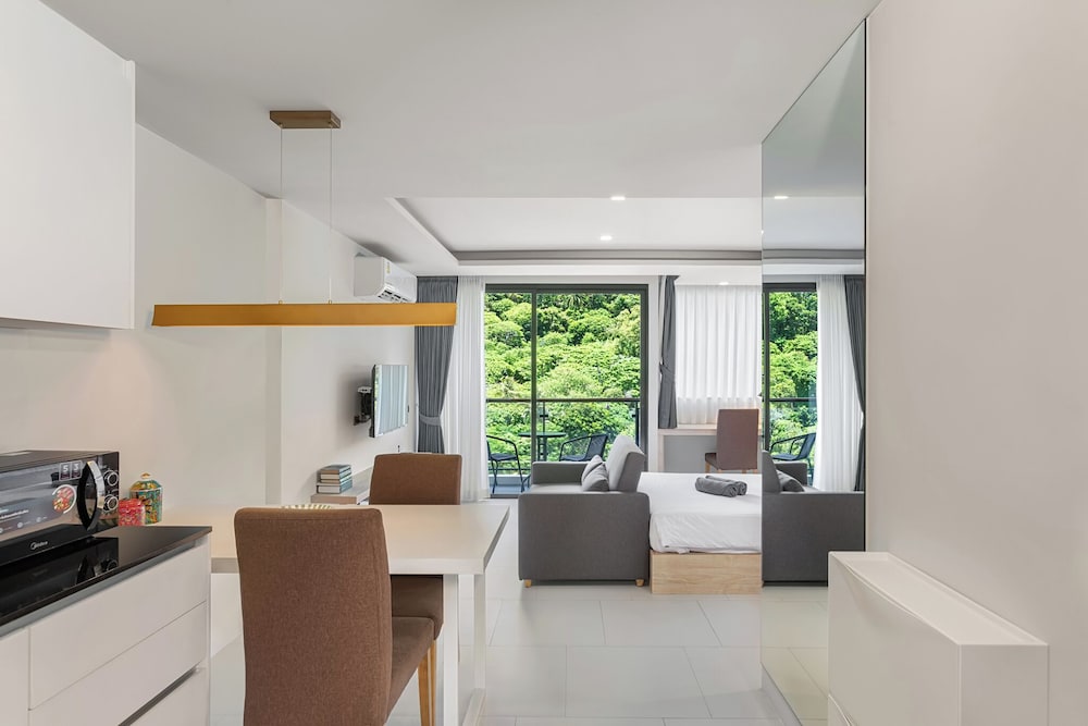 Studio in Utopia Karon Phuket A2-605