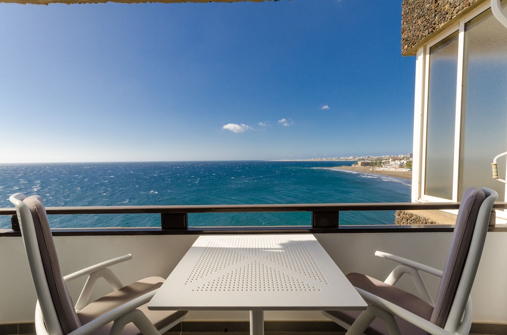 San Agusting Seaview Studio