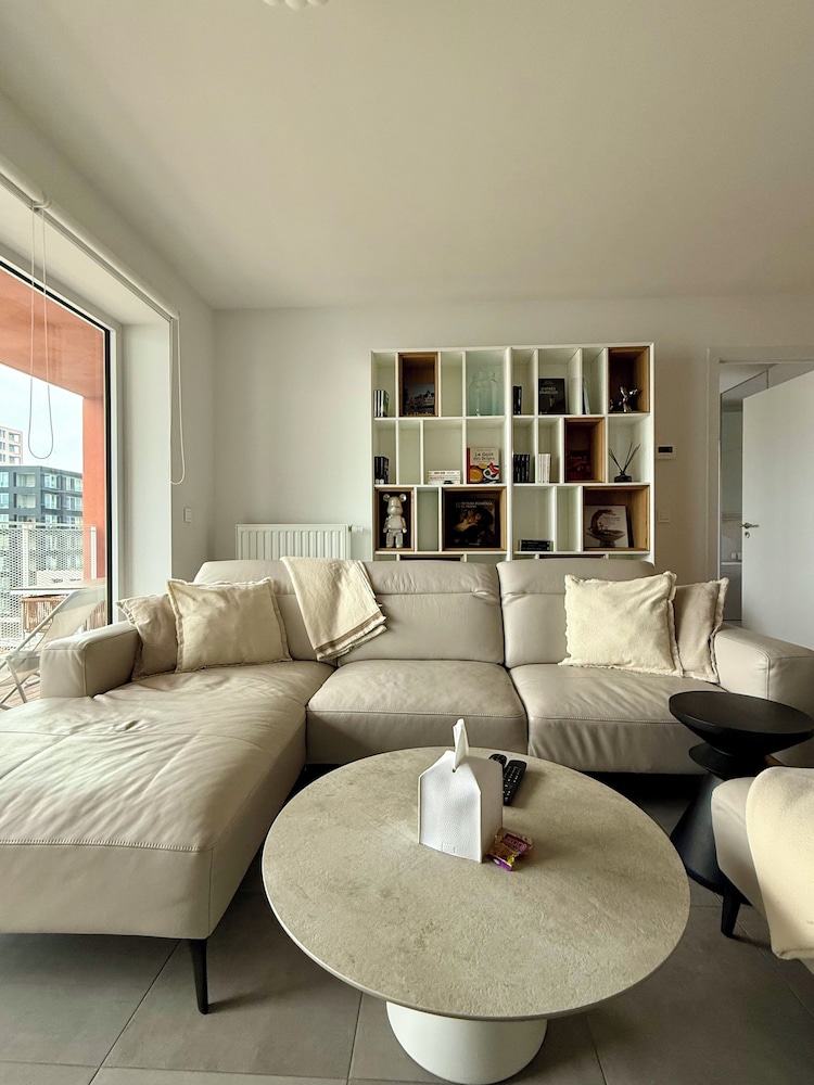 Modern & Cosy near Gare du Midi